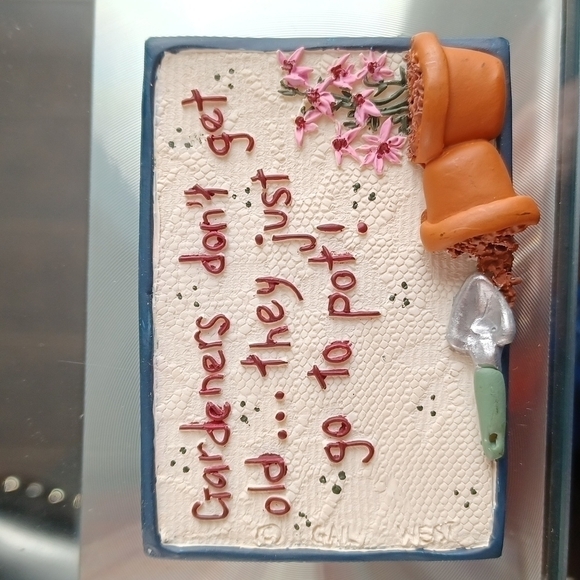 *3/$15* Fridge Magnet - Picture 1 of 5